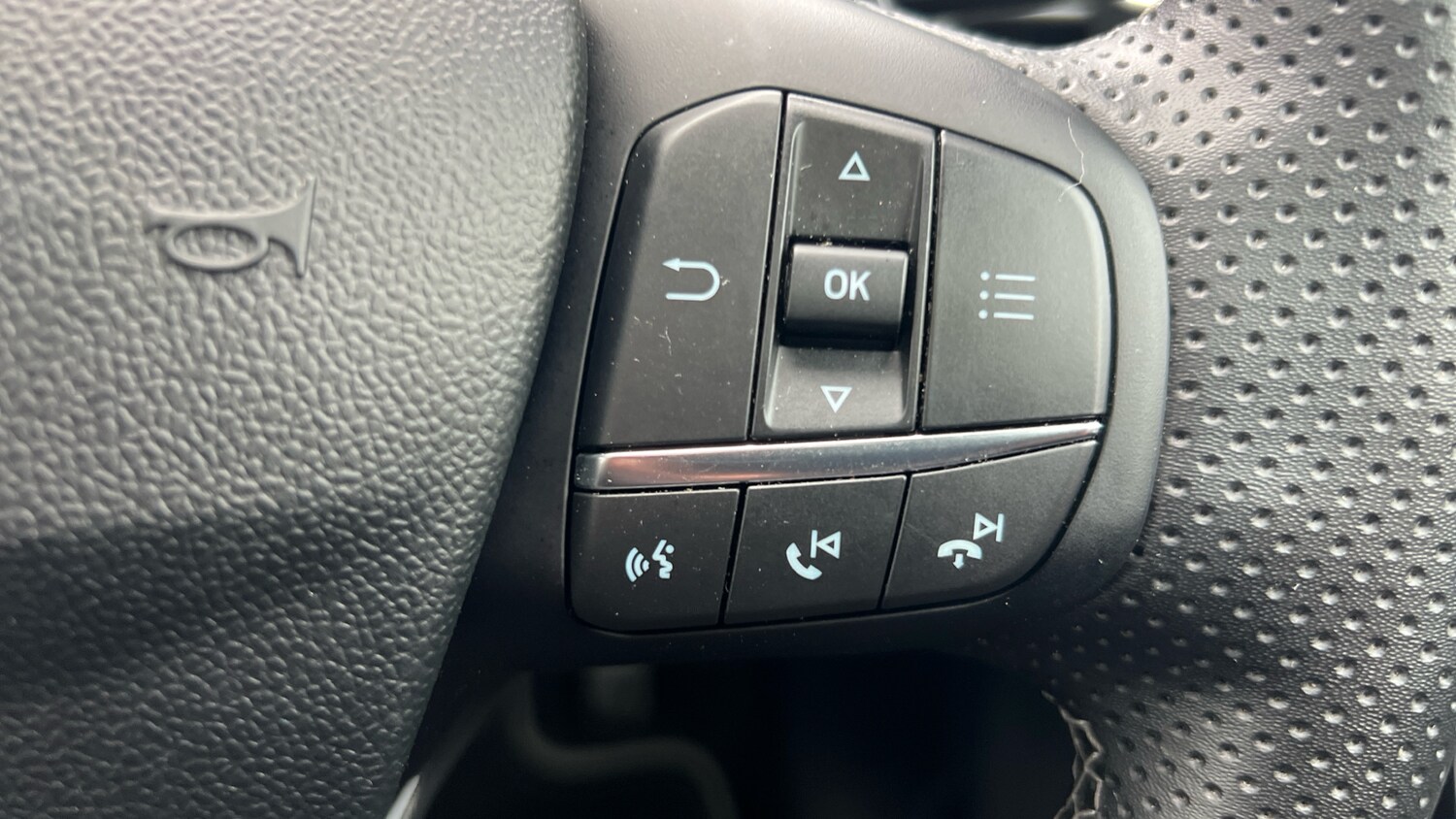 Used Ford Puma 2023 for sale - 76554860: Photo 38