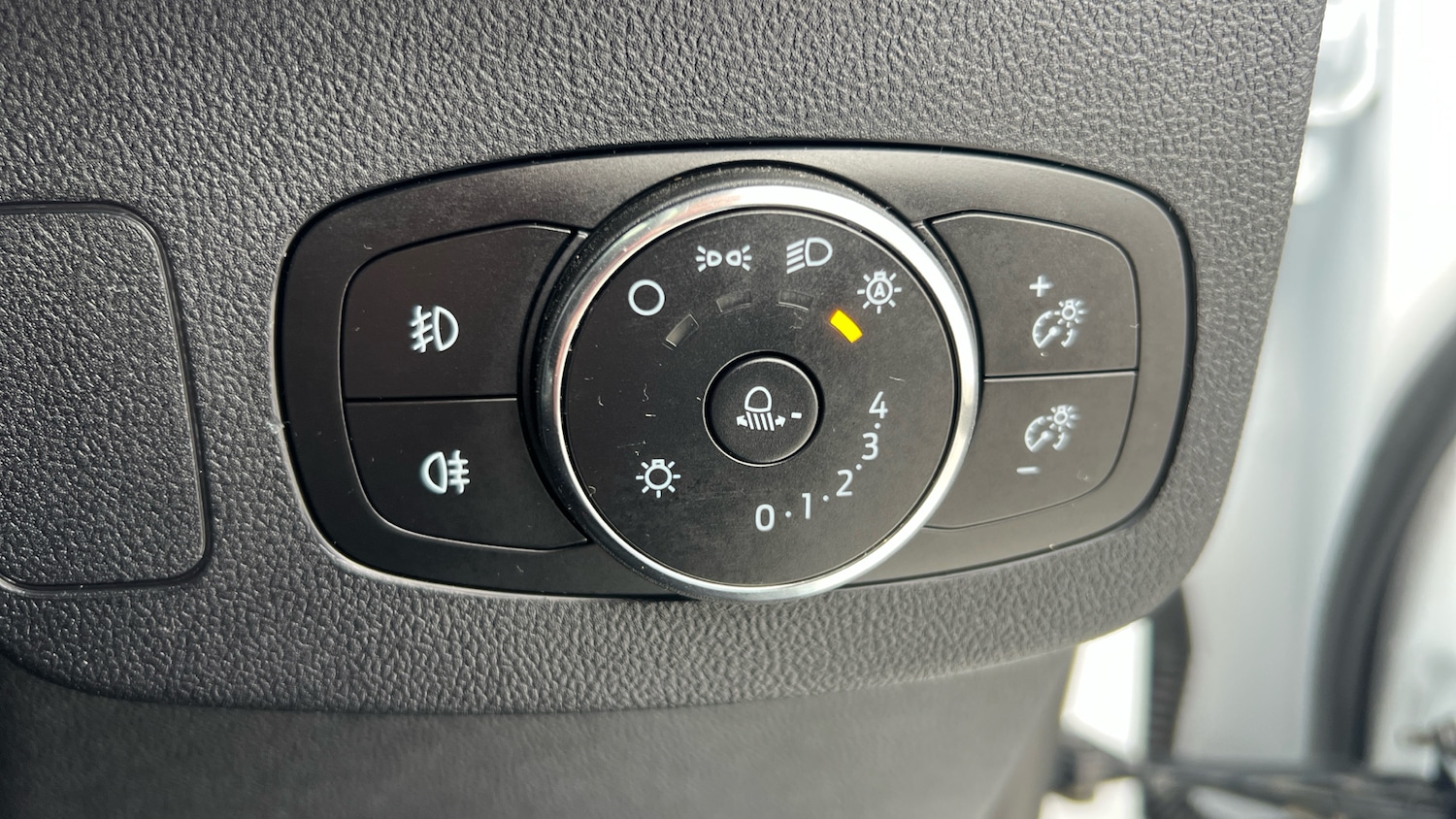 Used Ford Puma 2023 for sale - 76554860: Photo 41