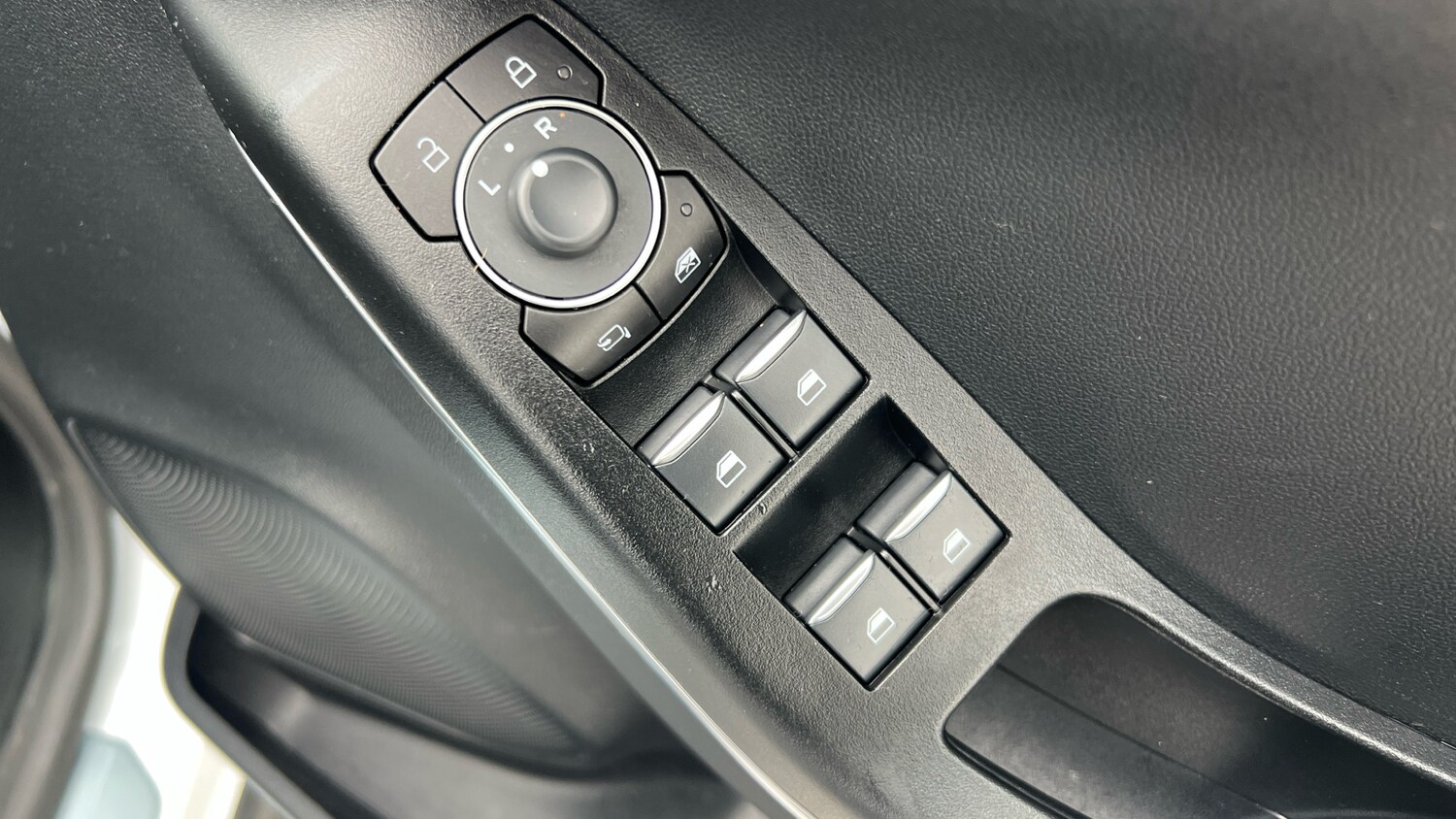 Used Ford Puma 2023 for sale - 76554860: Photo 43