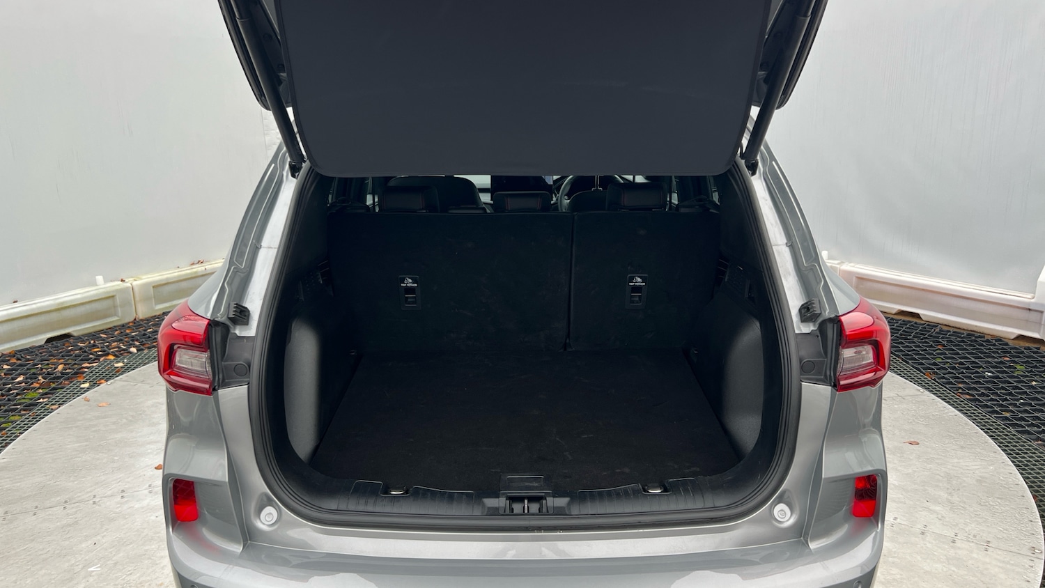 Used Ford Kuga 2025 for sale - 76974152: Photo 4