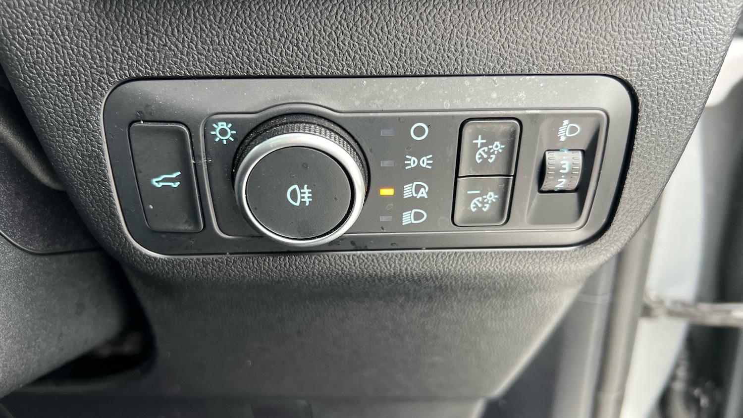 Used Ford Kuga 2025 for sale - 76974152: Photo 44