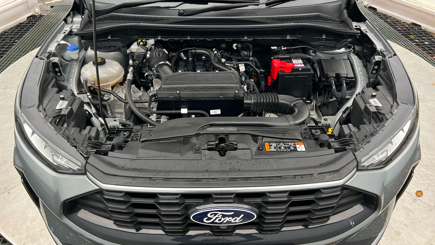 Used Ford Kuga 2025 for sale - 76974152: Photo 8