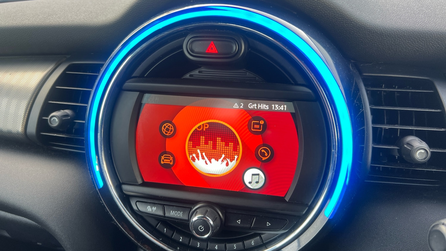 Used MINI Convertible 2019 for sale - 76611549: Photo 12