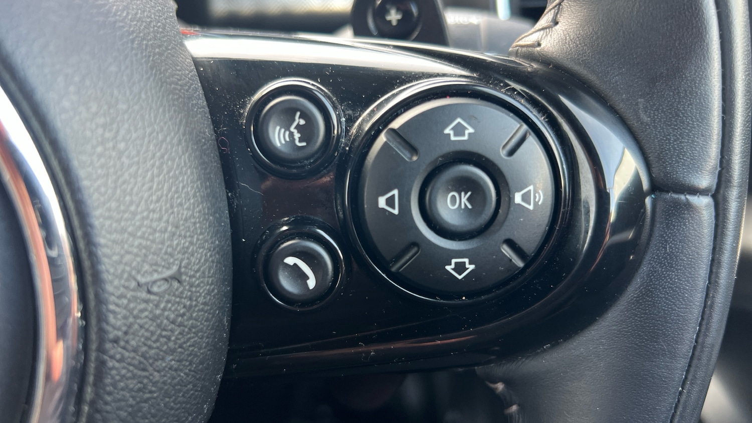 Used MINI Convertible 2019 for sale - 76611549: Photo 34