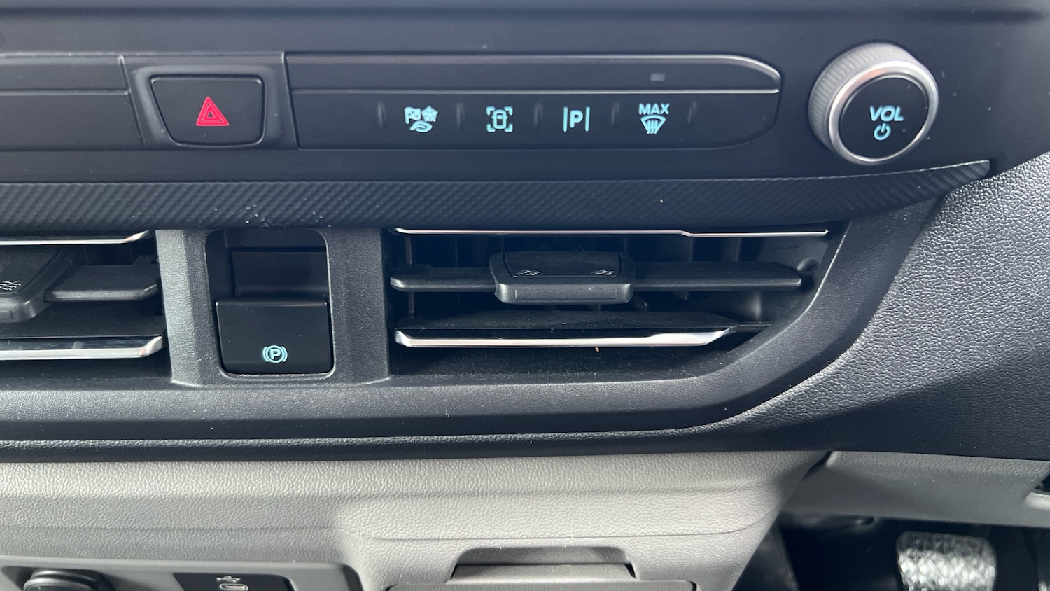 Used Ford Transit Custom 2024 for sale - 77592636: Photo 28