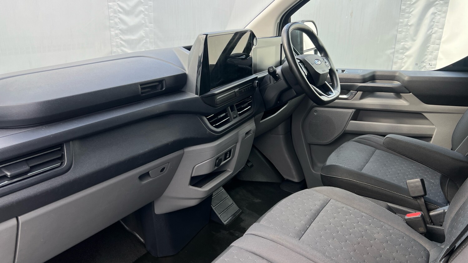 Used Ford Transit Custom 2024 for sale - 78067401: Photo 9