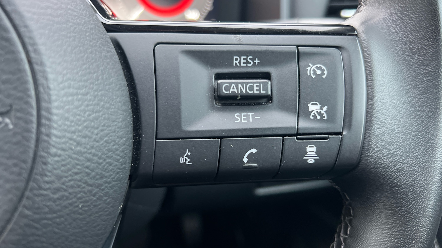 Used Nissan Qashqai 2023 for sale - 76957388: Photo 38