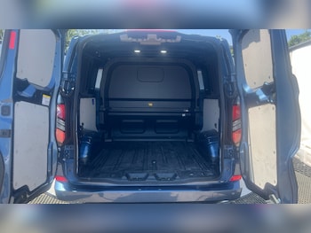 Used Ford Transit Custom 2024 for sale - 79215851: Photo