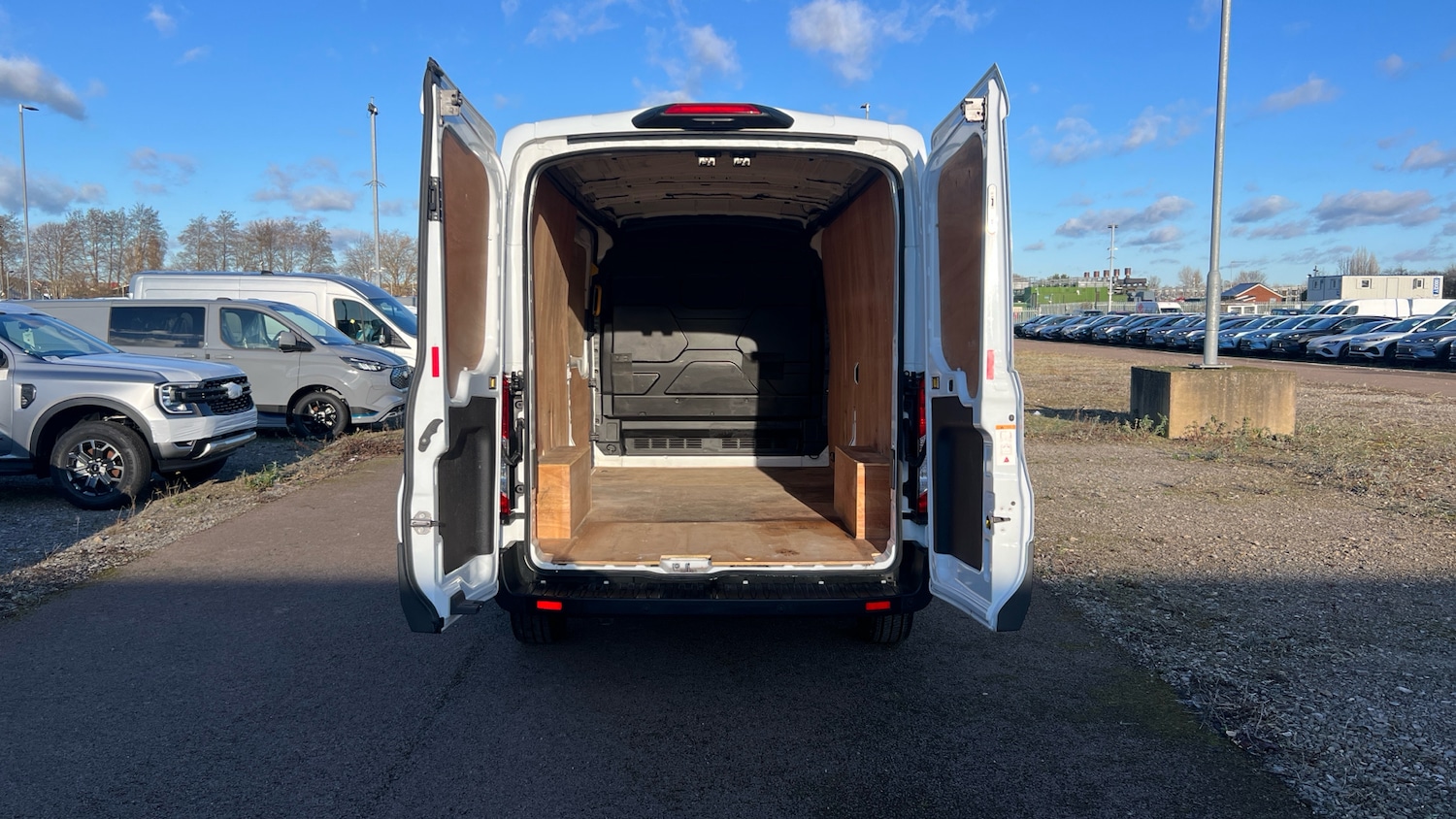 Used Ford Transit 2023 for sale - 77107467: Photo 3