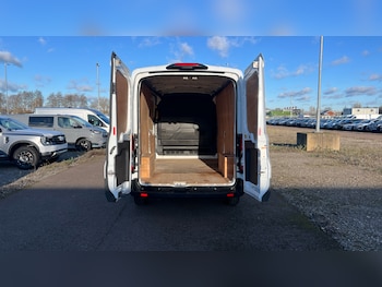 Used Ford Transit 2023 for sale - 77107467: Photo