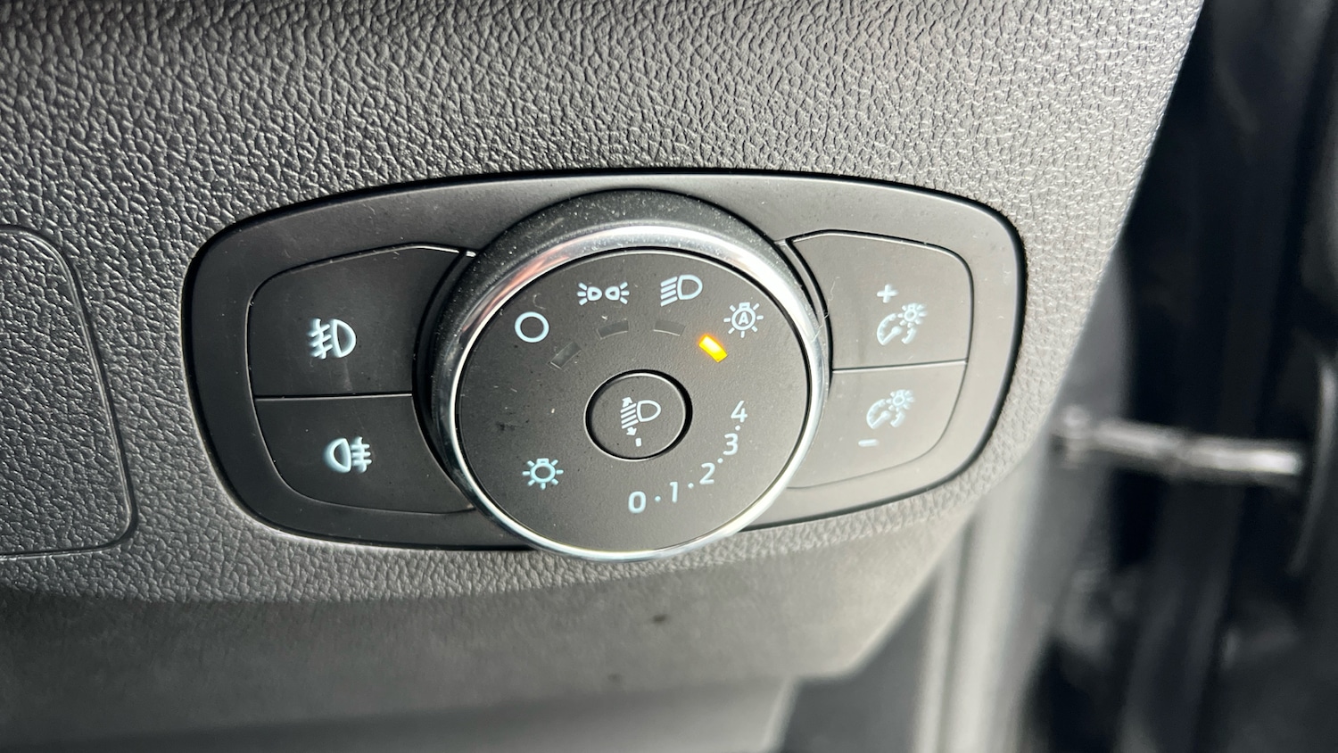 Used Ford Focus 2023 for sale - 77591889: Photo 37