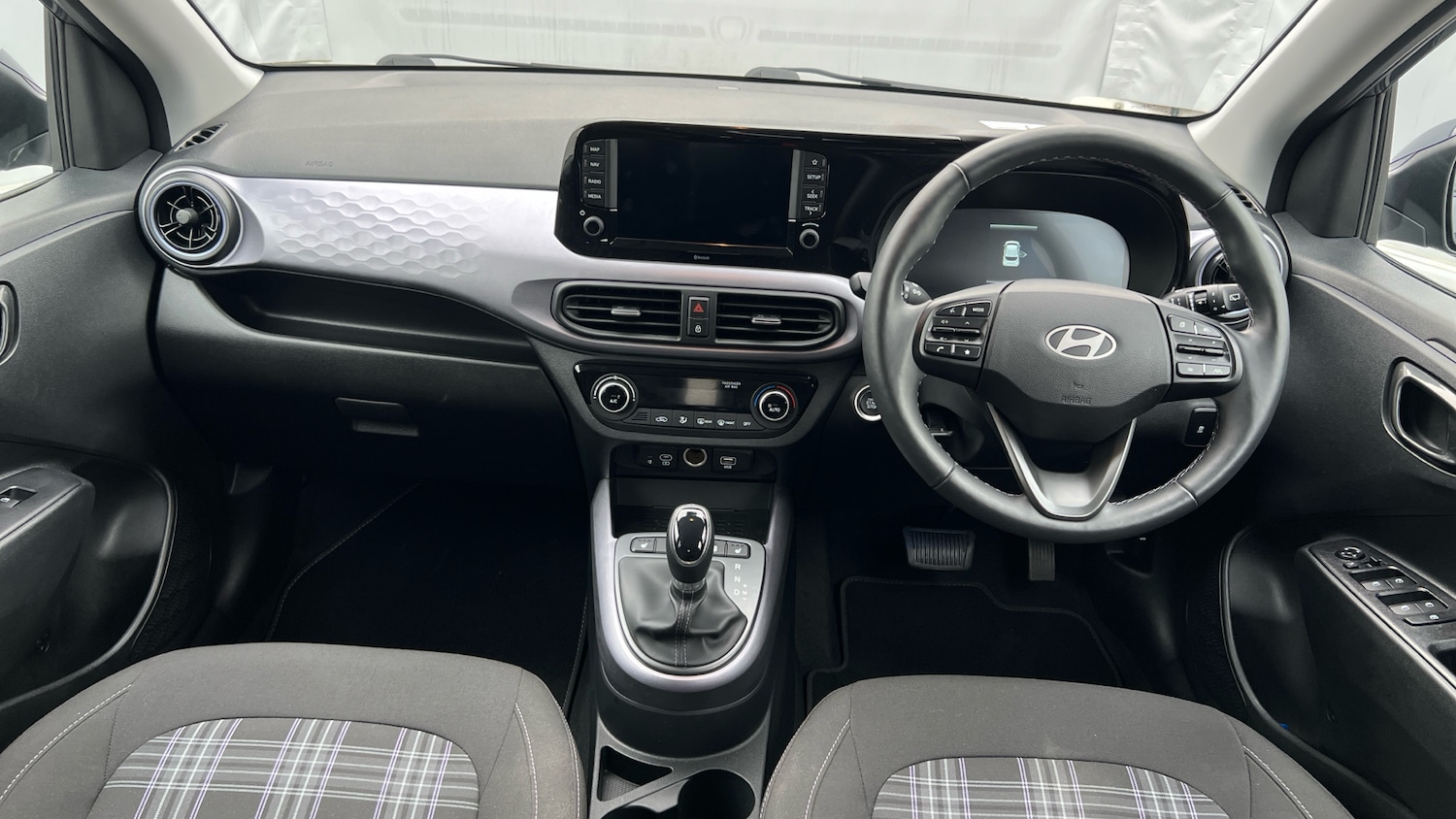 Used Hyundai i10 2024 for sale - 77649827: Photo 10