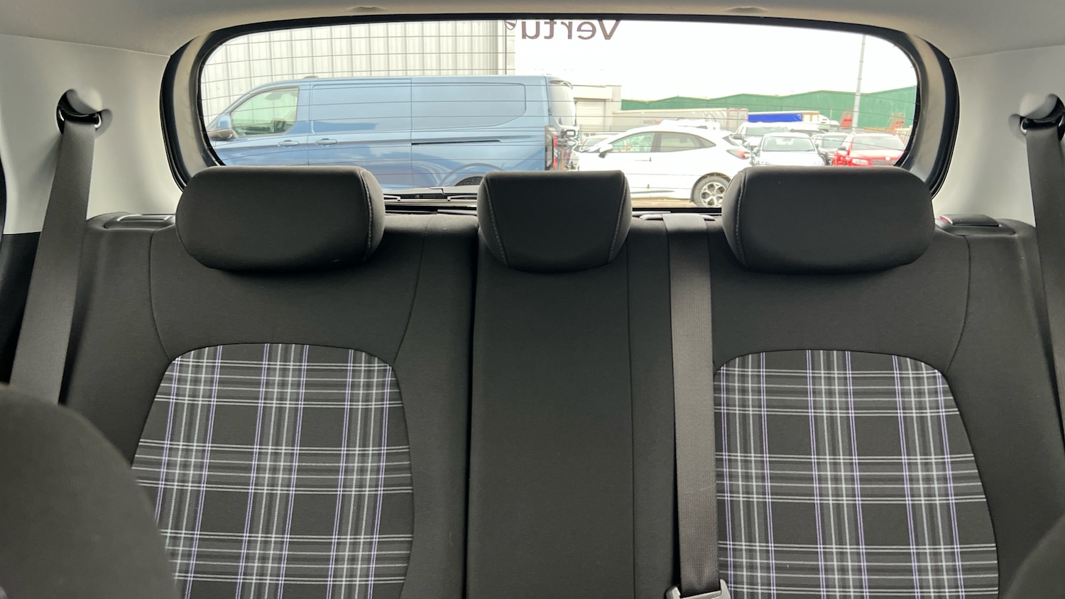 Used Hyundai i10 2024 for sale - 77649827: Photo 15