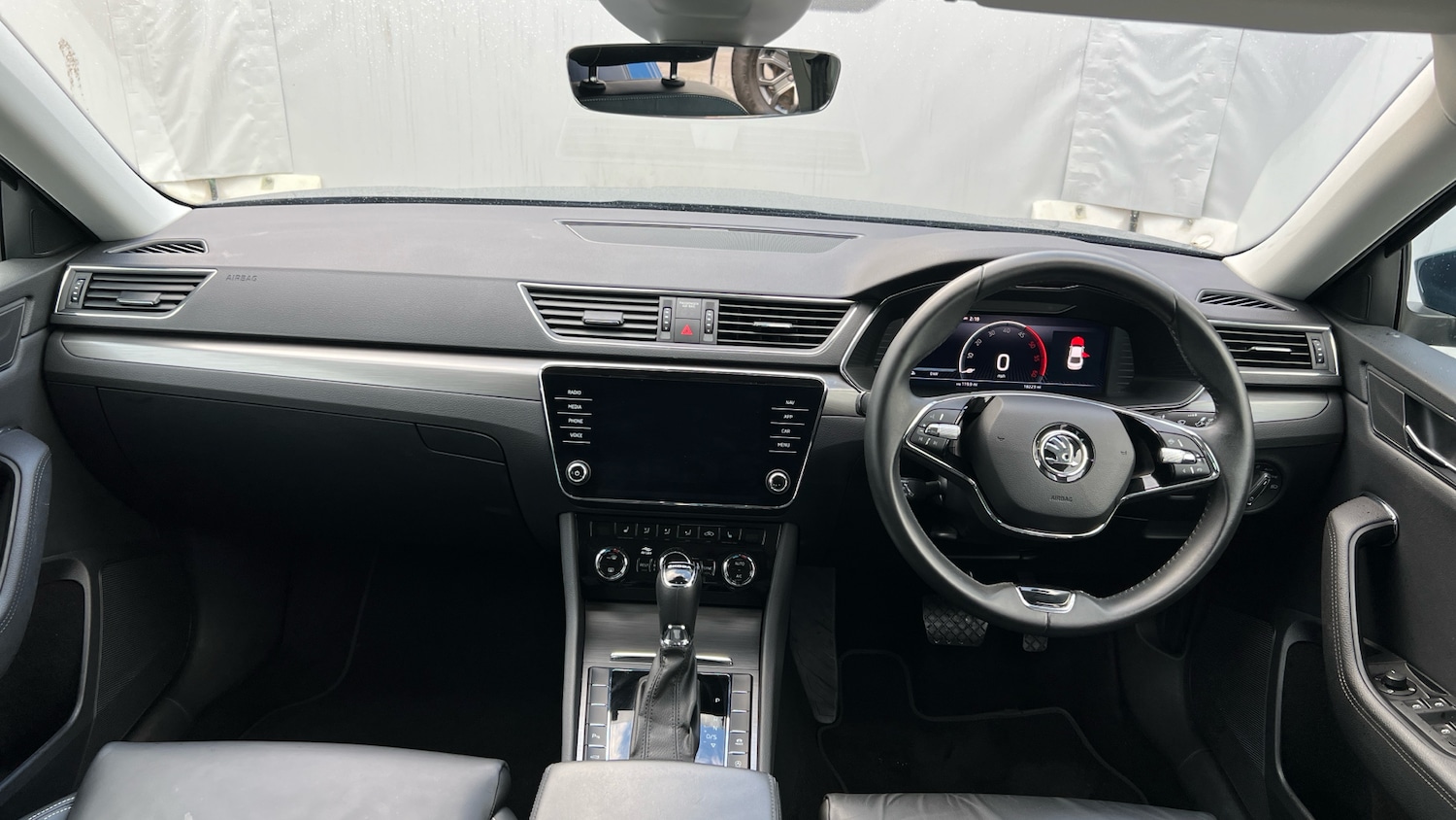 Used Skoda Superb 2023 for sale - 77286199: Photo 10