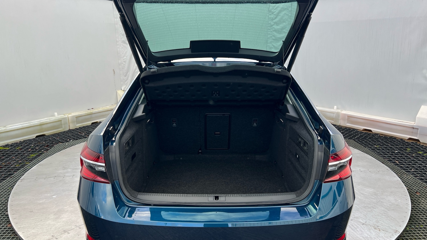 Used Skoda Superb 2023 for sale - 77286199: Photo 4