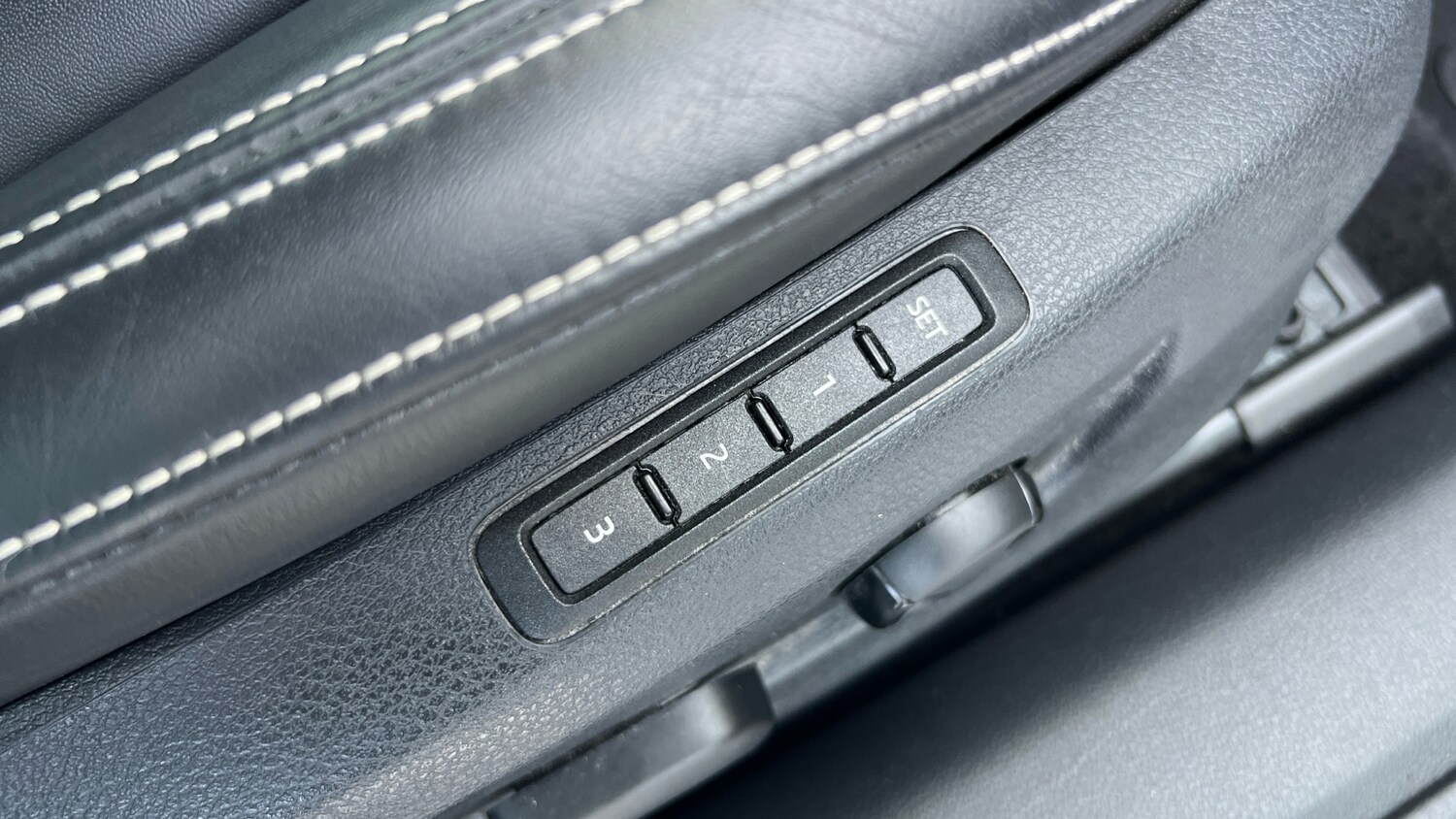 Used Skoda Superb 2023 for sale - 77286199: Photo 43