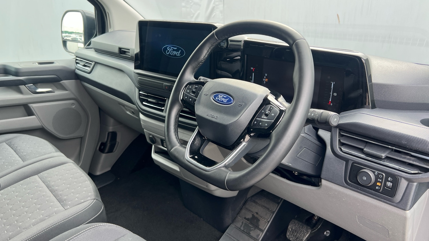 Used Ford Transit Custom 2024 for sale - 77988975: Photo 11
