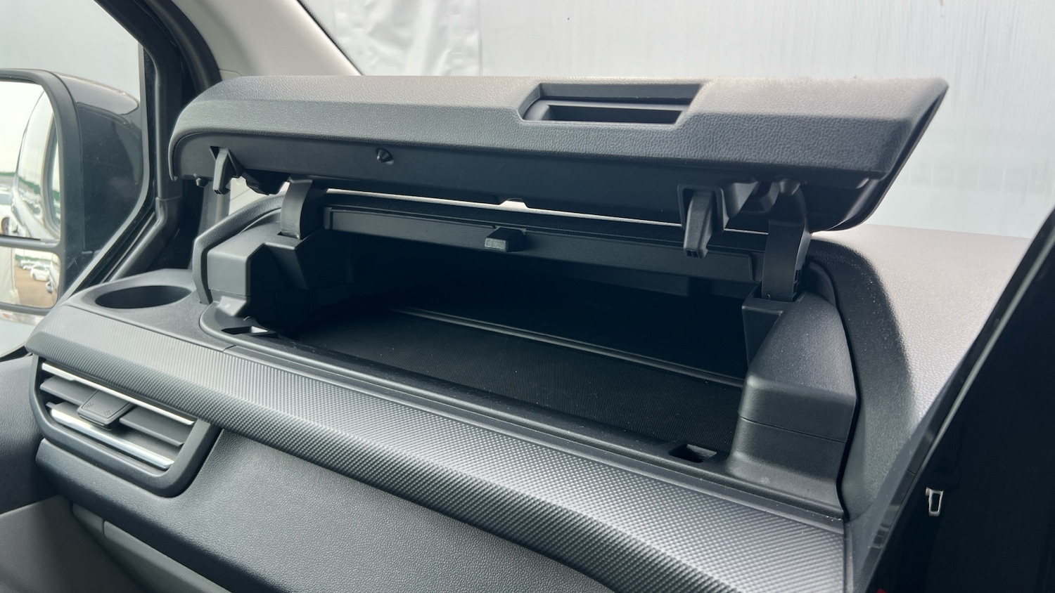 Used Ford Transit Custom 2024 for sale - 77988975: Photo 19