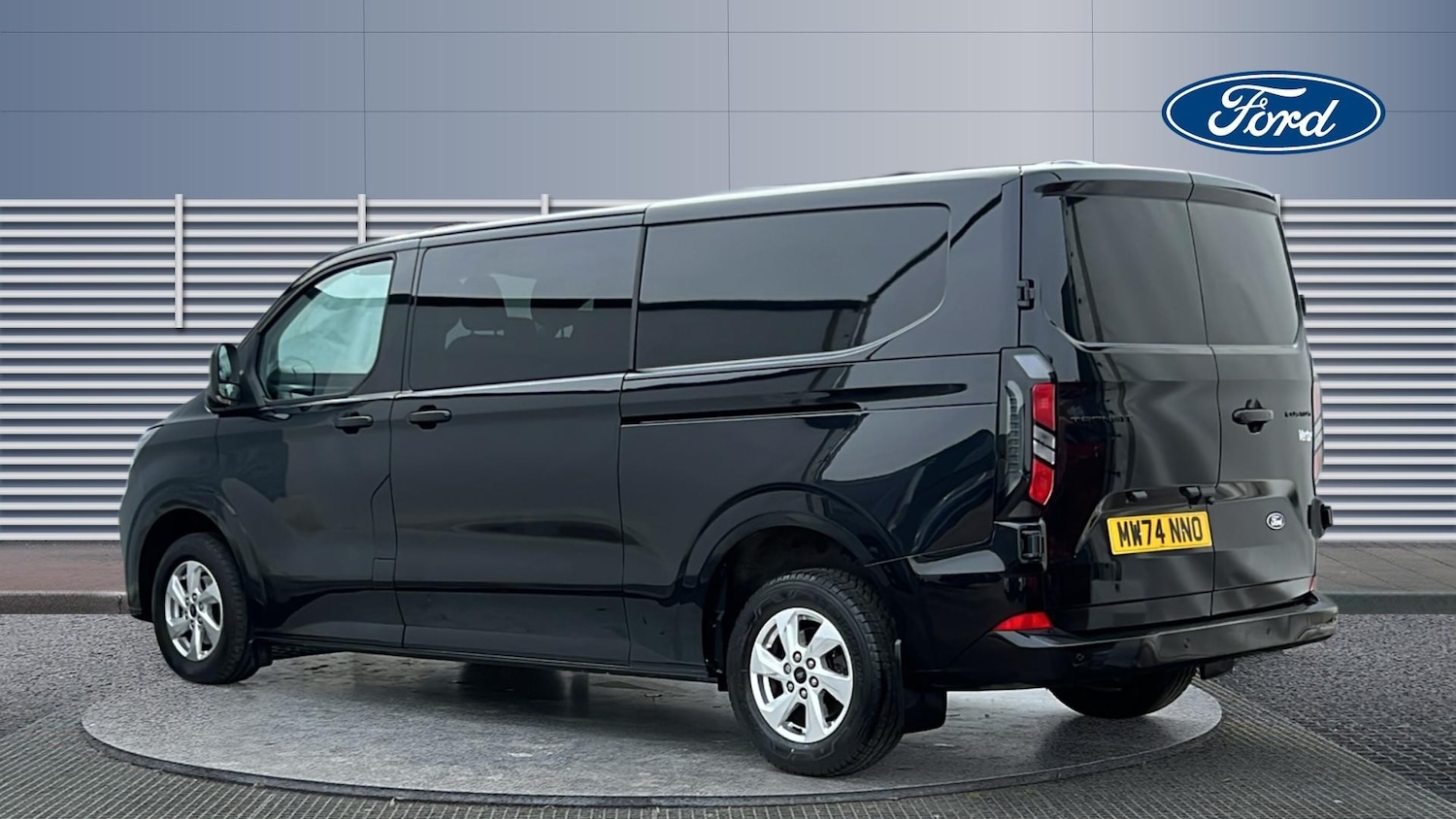 Used Ford Transit Custom 2024 for sale - 77988975: Photo 2