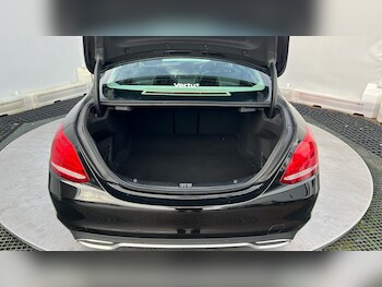 Used Mercedes-Benz C Class 2018 for sale - 76541685: Photo