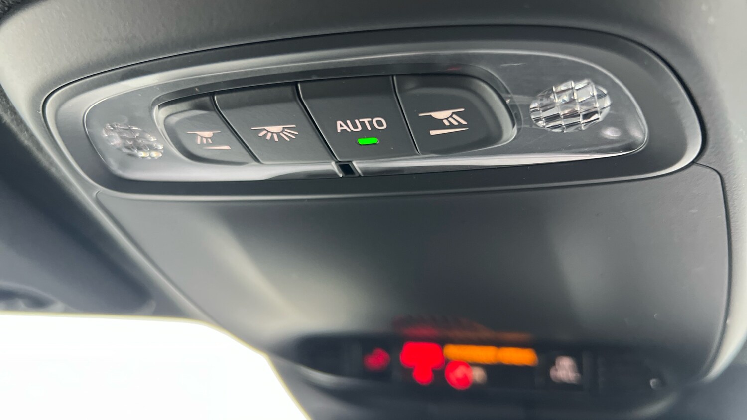 Used Volvo XC40 2019 for sale - 76391636: Photo 27