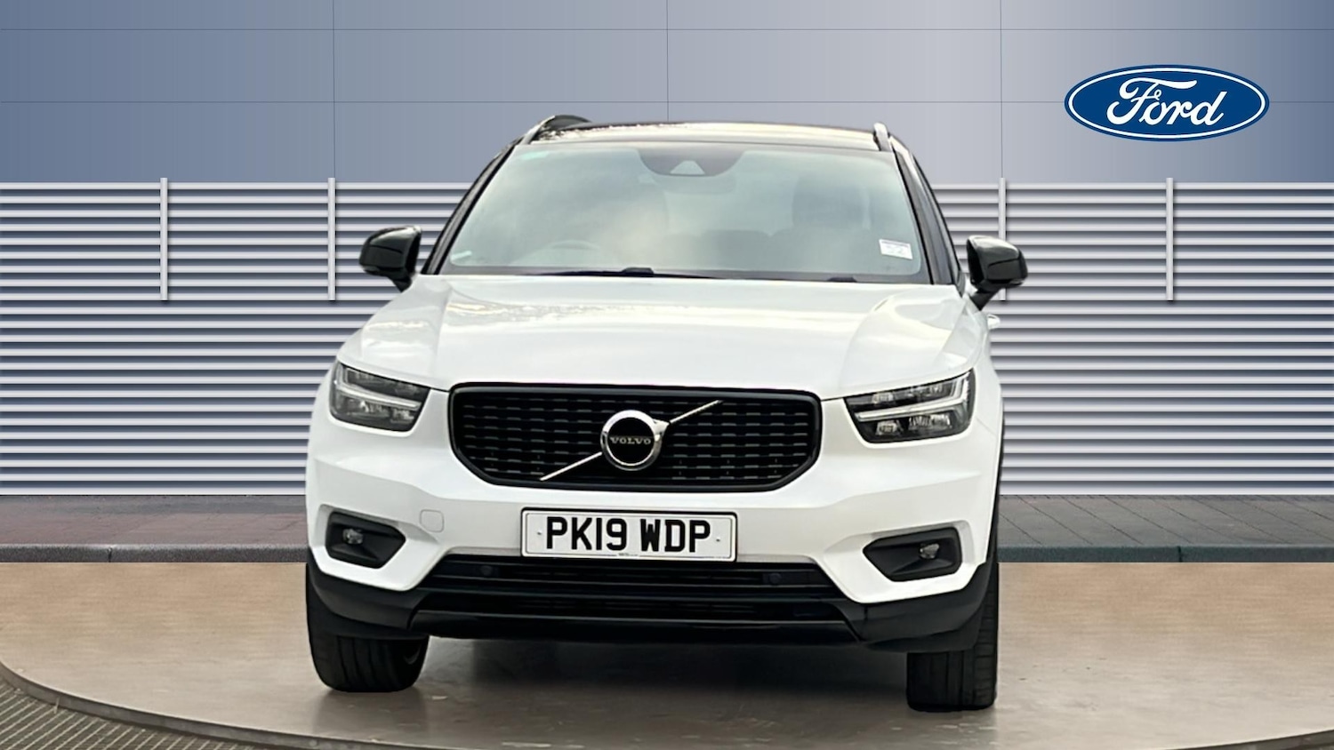 Used Volvo XC40 2019 for sale - 76391636: Photo 3