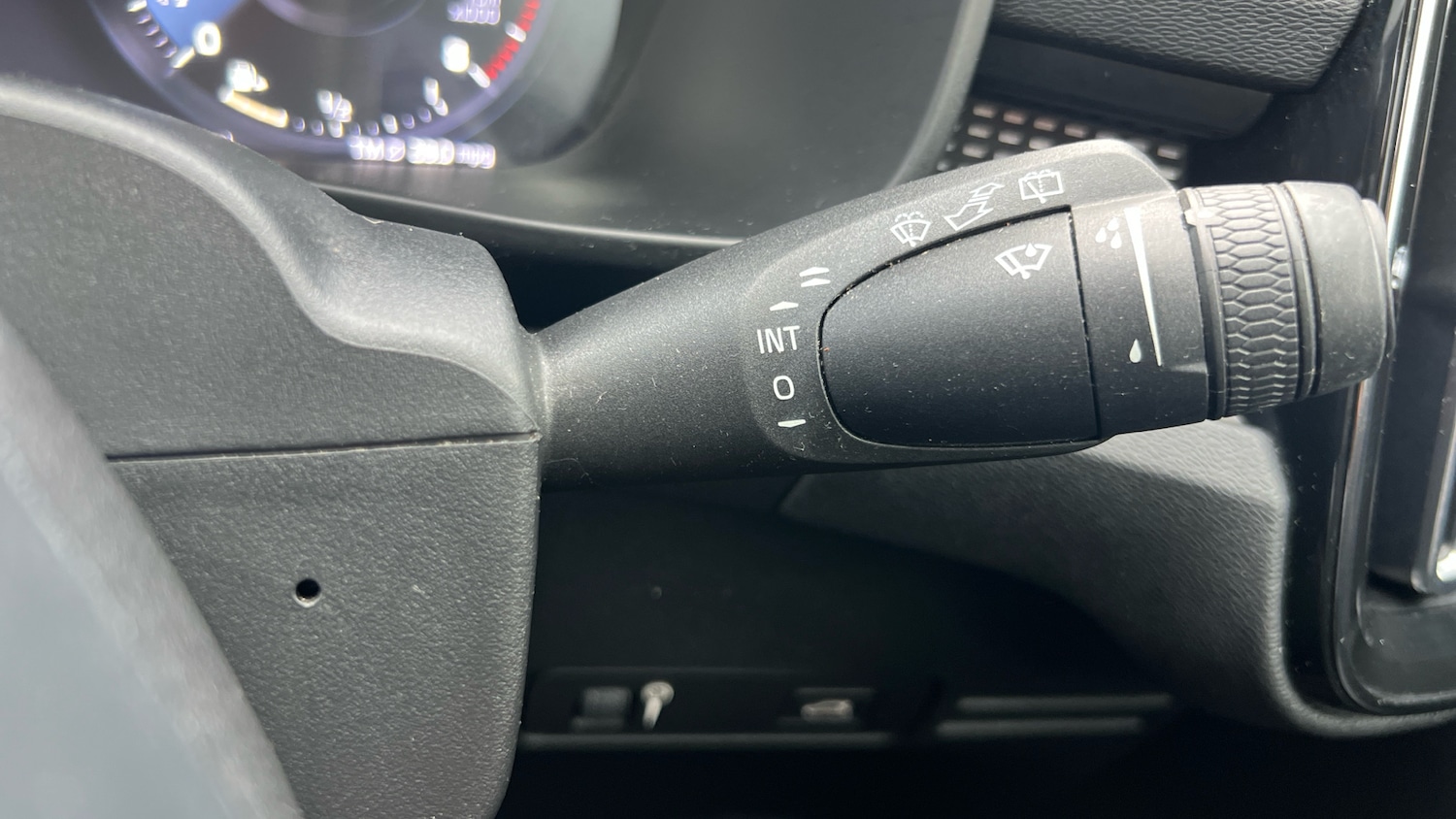 Used Volvo XC40 2019 for sale - 76391636: Photo 33