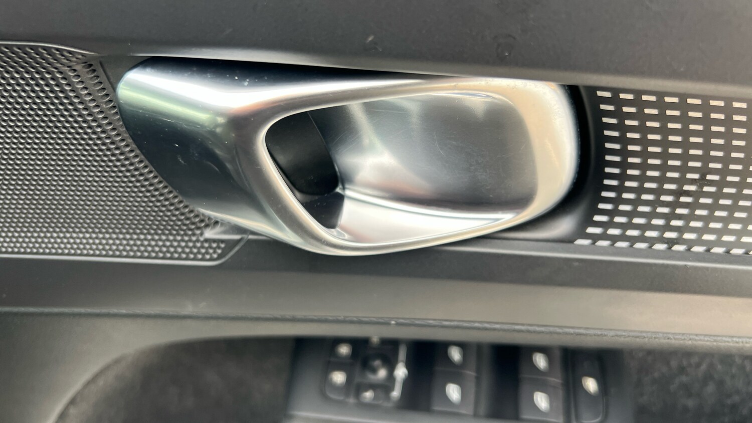 Used Volvo XC40 2019 for sale - 76391636: Photo 36