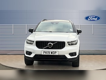 Used Volvo XC40 2019 for sale - 76391636: Photo