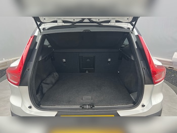 Used Volvo XC40 2019 for sale - 76391636: Photo