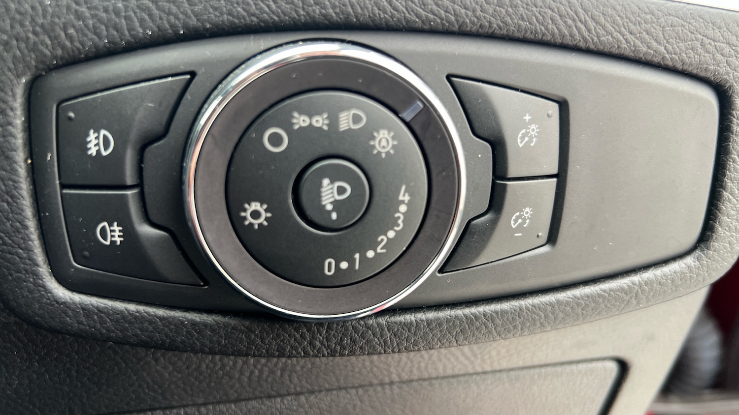 Used Ford S-Max 2020 for sale - 77167940: Photo 40