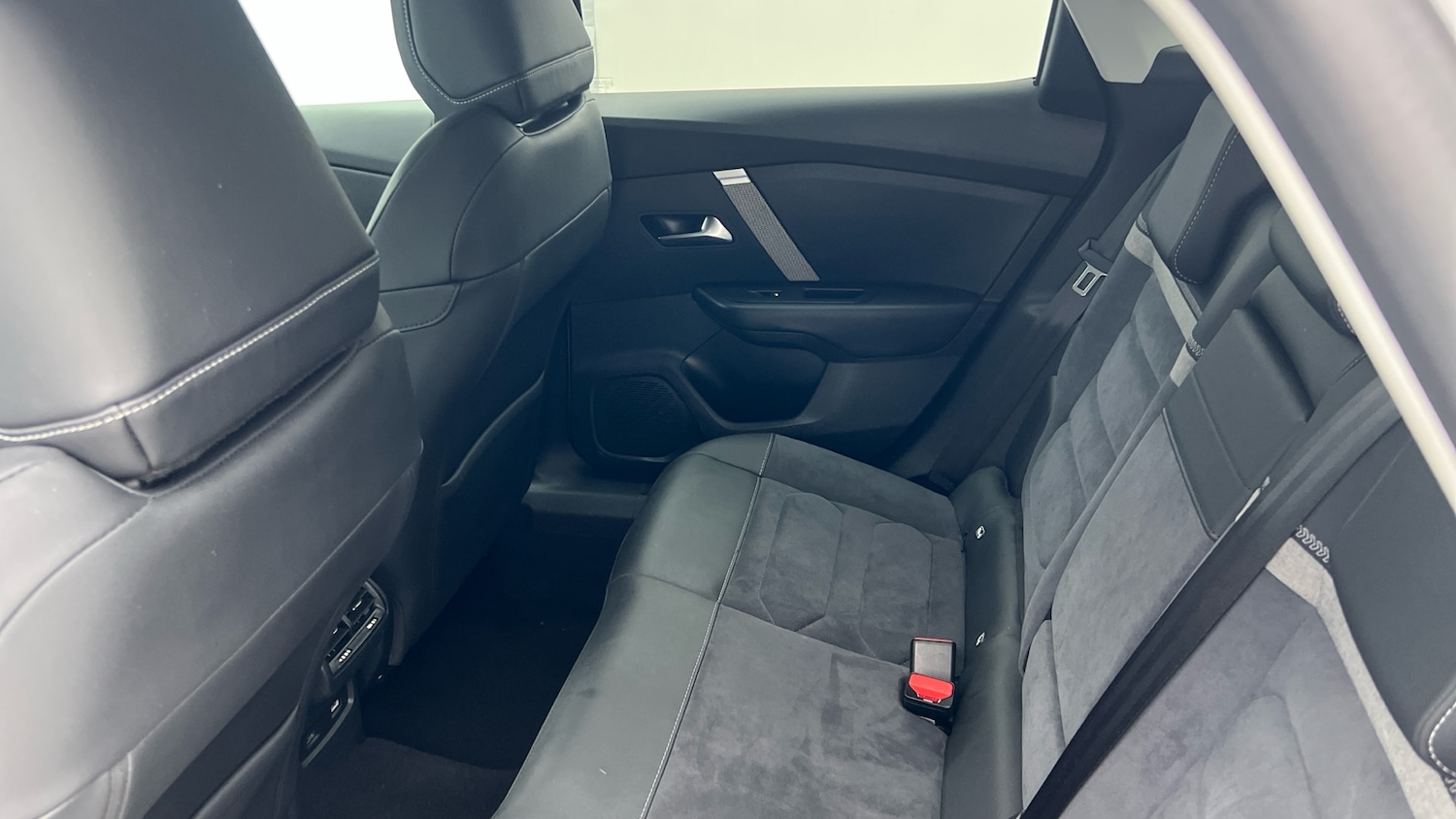 Used Citroen C4 2023 for sale - 77136836: Photo 16