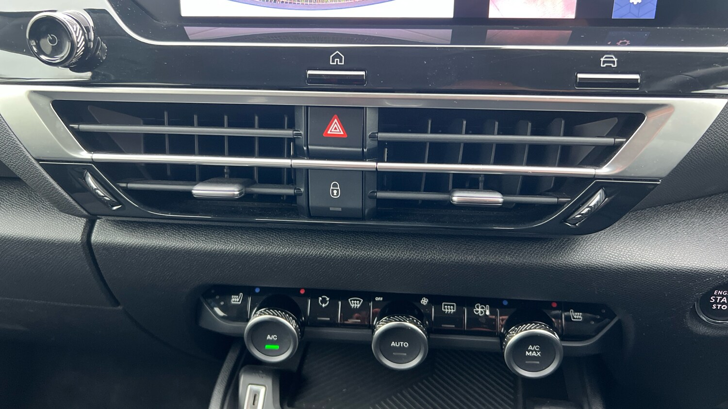 Used Citroen C4 2023 for sale - 77136836: Photo 25