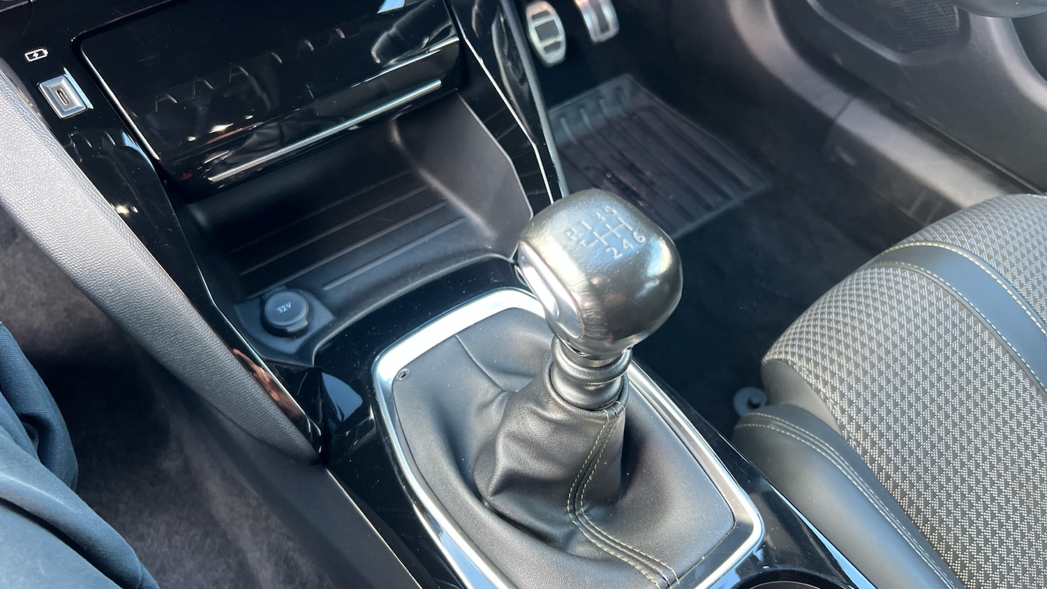 Used Peugeot 2008 2020 for sale - 77005846: Photo 13