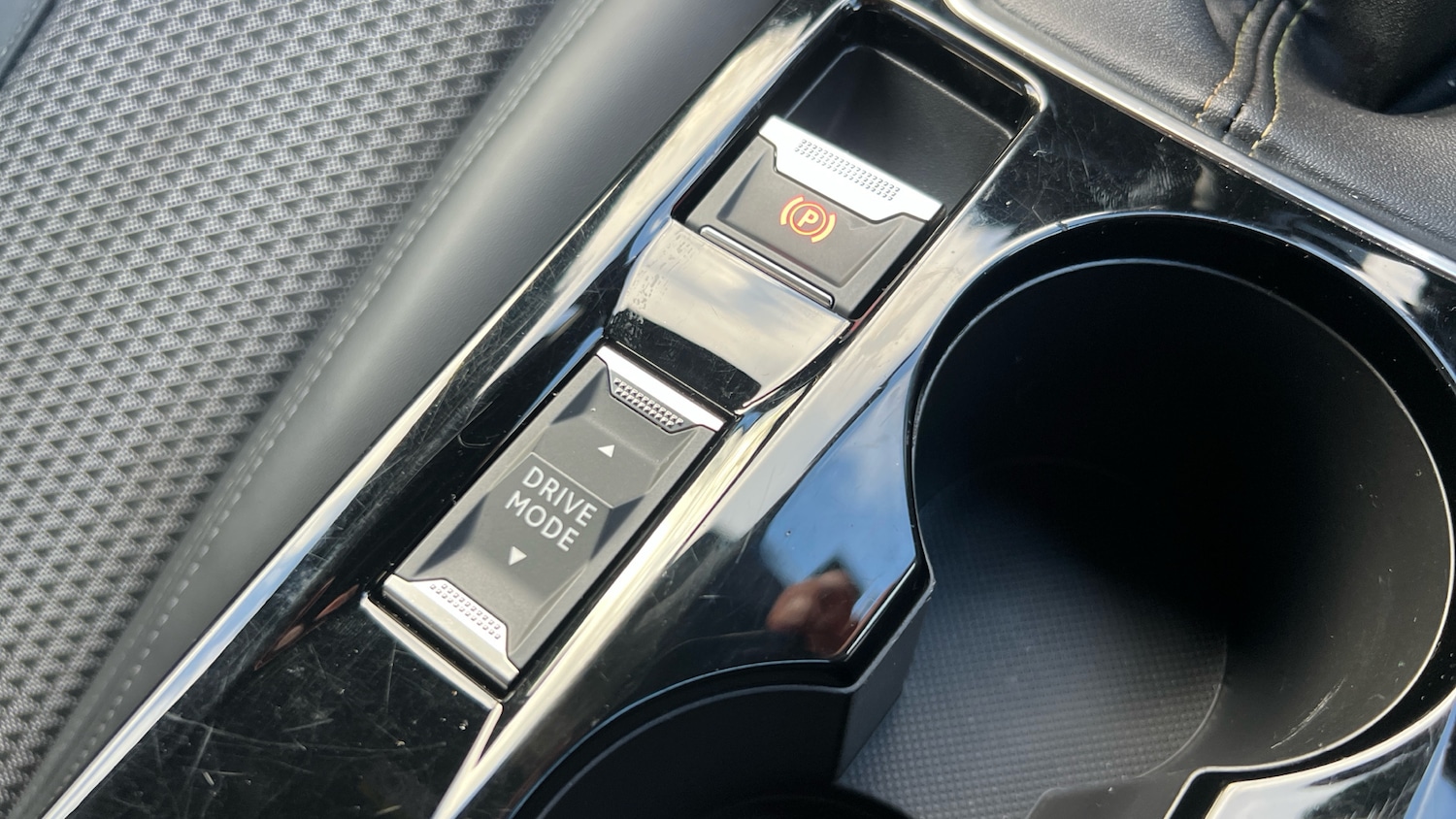 Used Peugeot 2008 2020 for sale - 77005846: Photo 19