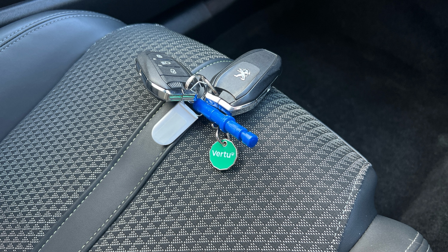 Used Peugeot 2008 2020 for sale - 77005846: Photo 20