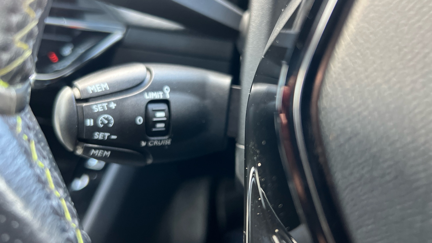 Used Peugeot 2008 2020 for sale - 77005846: Photo 38