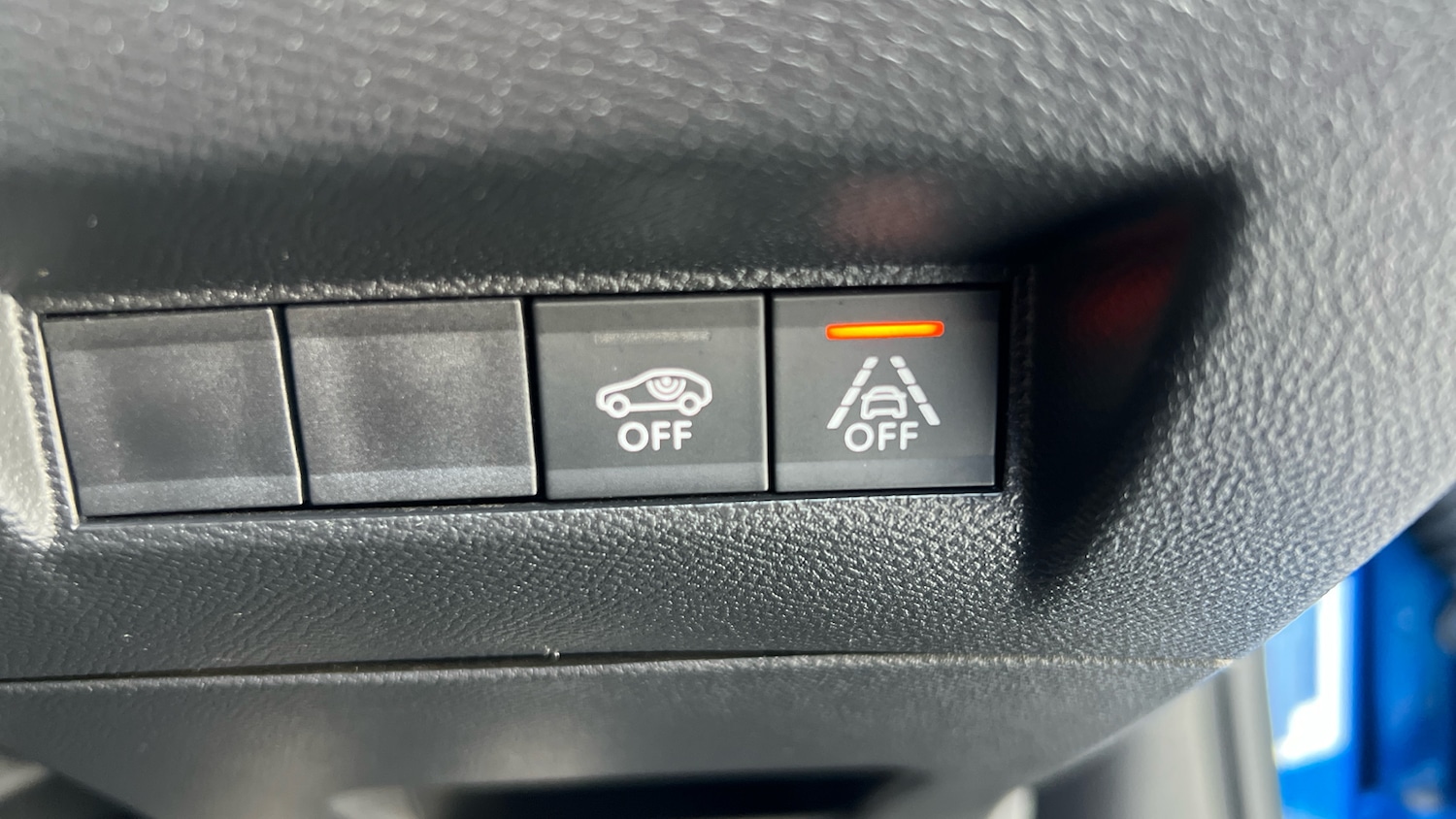 Used Peugeot 2008 2020 for sale - 77005846: Photo 40