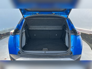 Used Peugeot 2008 2020 for sale - 77005846: Photo