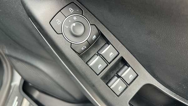 Used Ford Puma 2023 for sale - 76206598: Photo 40