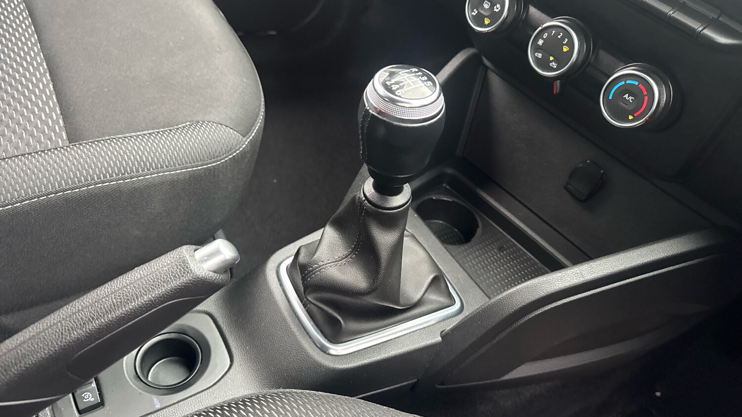 Used Dacia Duster 2020 for sale - 77337519: Photo 13