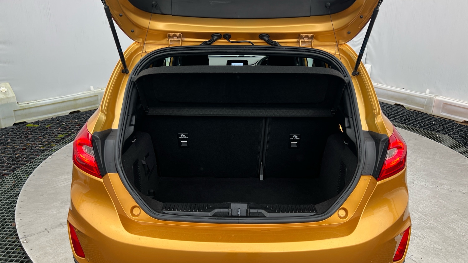 Used Ford Fiesta 2020 for sale - 77285421: Photo 4