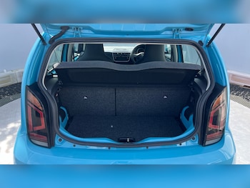 Used Volkswagen up! 2018 for sale - 78424416: Photo