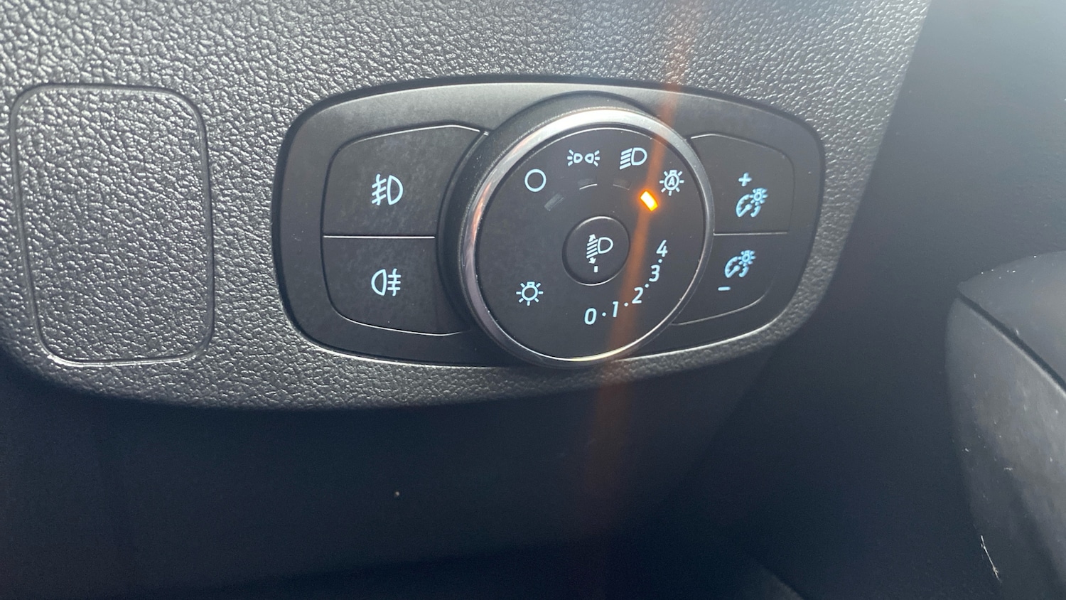 Used Ford Focus 2023 for sale - 78092519: Photo 22