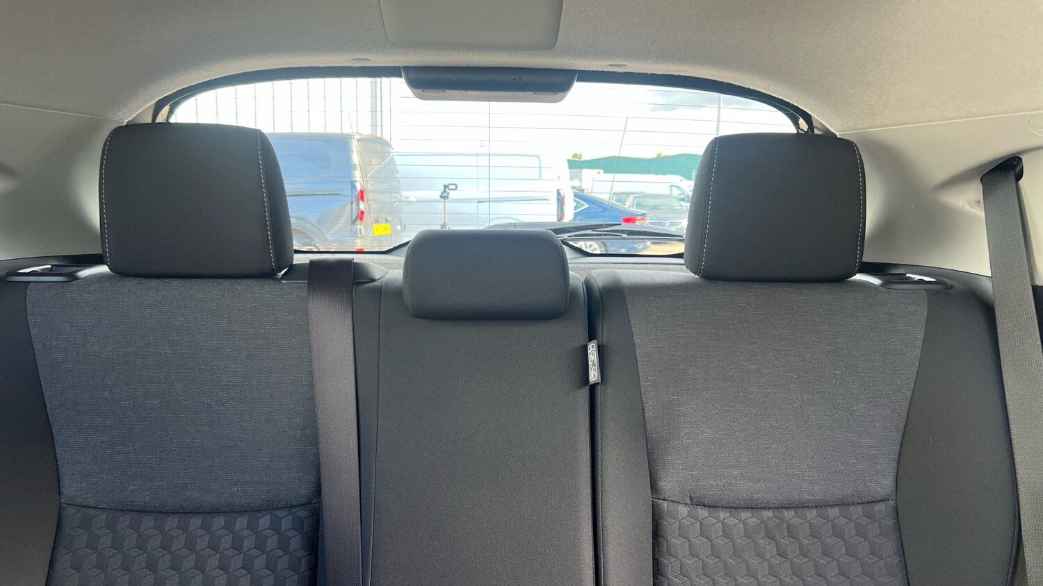 Used Toyota Yaris 2022 for sale - 76355408: Photo 15