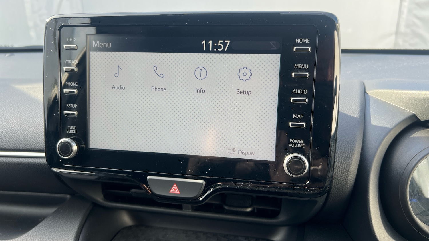 Used Toyota Yaris 2022 for sale - 76355408: Photo 21