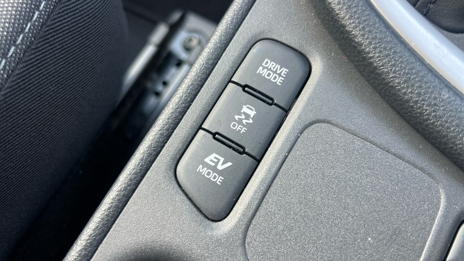 Used Toyota Yaris 2022 for sale - 76355408: Photo 29