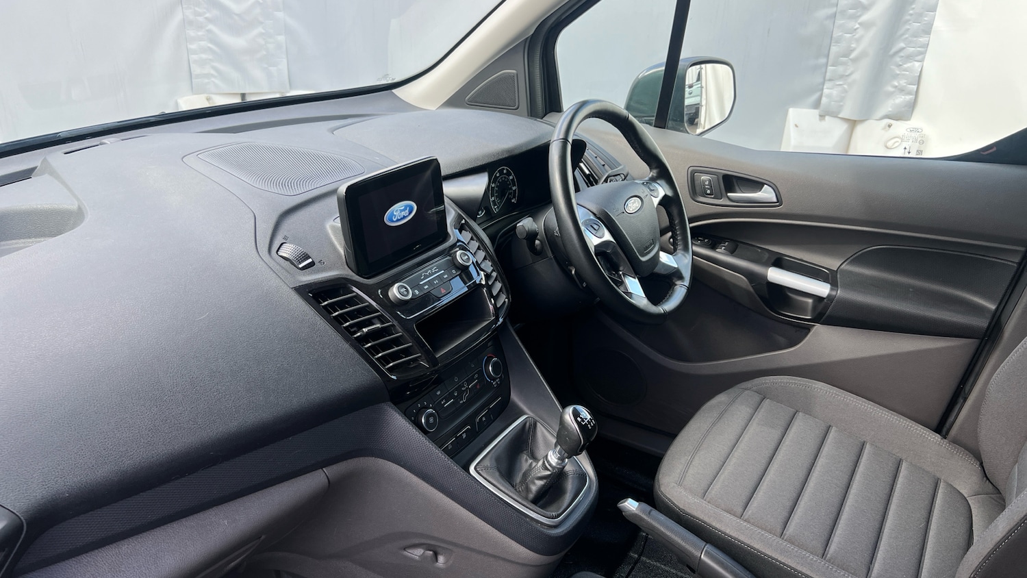 Used Ford Transit Connect 2024 for sale - 78066632: Photo 9