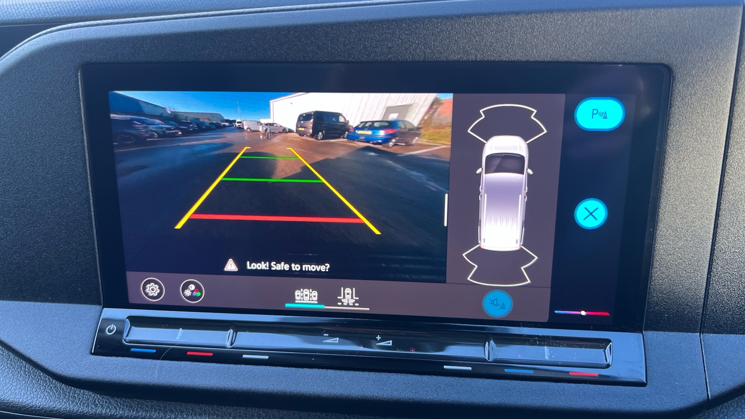 Used Volkswagen Caddy Maxi 2022 for sale - 76799056: Photo 25