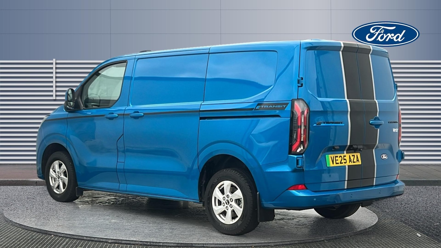 Used Ford Transit Custom 2025 for sale - 76684778: Photo 2
